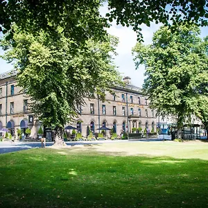 White Hart & 4*, Харрогейт Великобритания